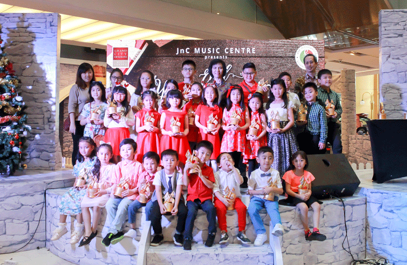 JnC-Music-Centre_Year-End-Concert-2018_Grand-City-Mall-Surabaya_Participants-1
